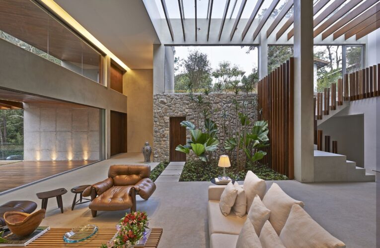Indoor Garden: Skylights to Bring Life Into Your Home