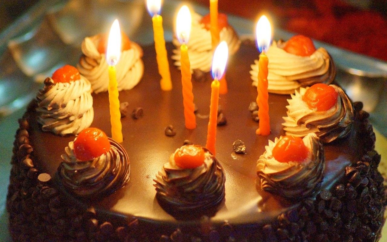 Indulge In The Best Cakes In Pune - Make Your Celebration Spectacular with Online Cake Delivery