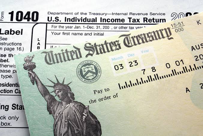 How do I check on my Iowa tax refund?