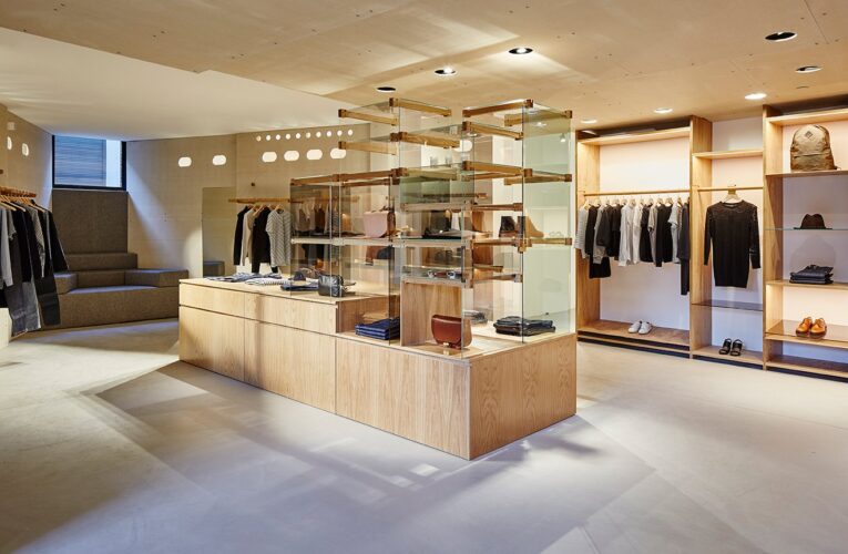 3 Most Essential Shop Fittings for Your Clothing Store