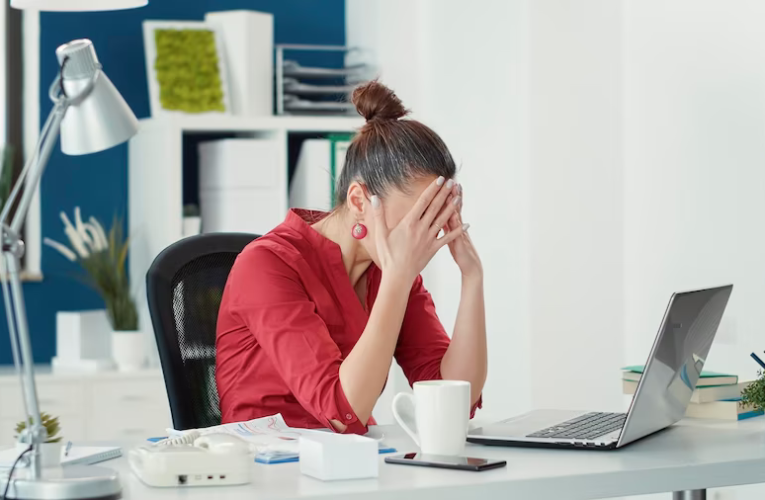Understanding Anxiety in The Workplace: How Mental Health Platforms Can Help