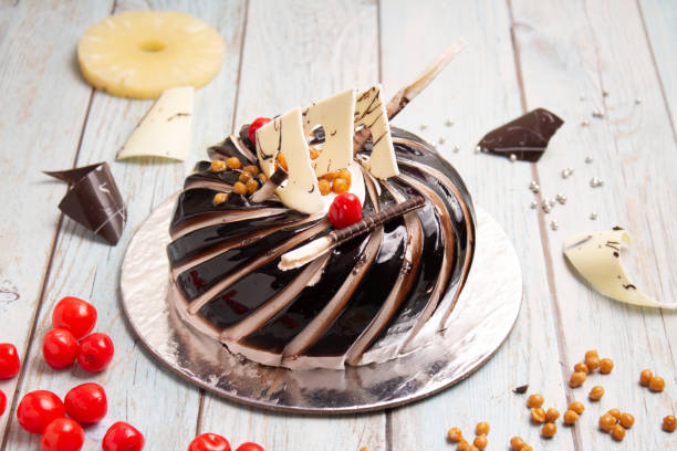 One of these delectable cakes ideas will wow a loved one.